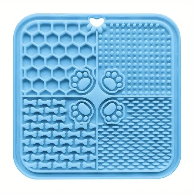 Silicone Licking Pad for Pets – Fun, Relaxation, and Healthy Treats for Dogs & Cats